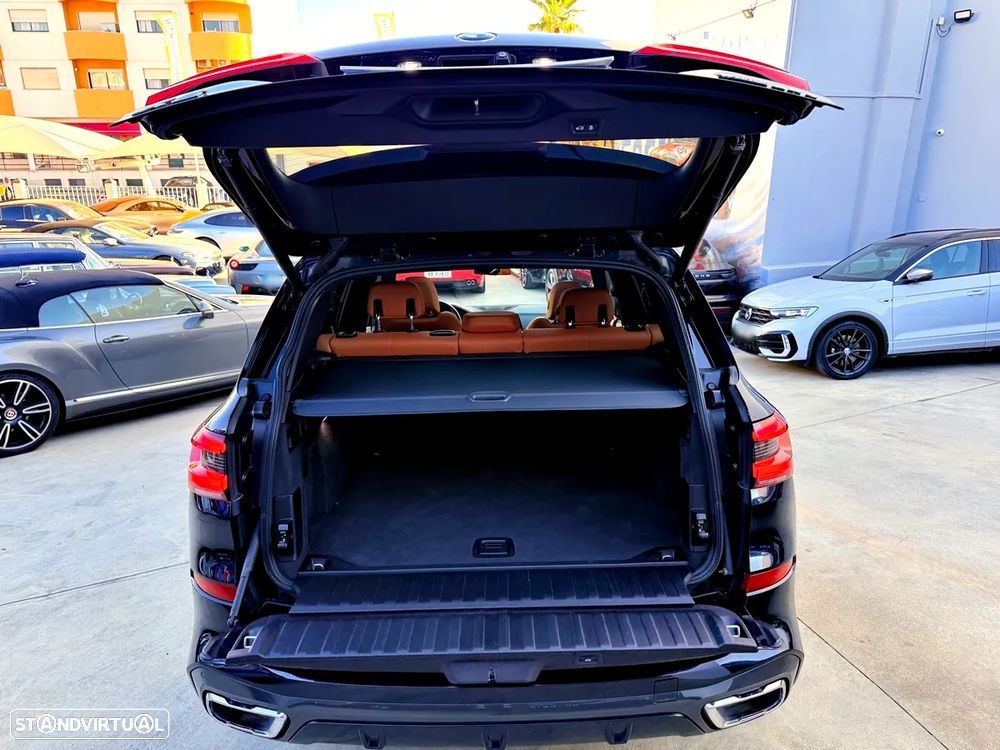 BMW X5 xDrive30d - 42