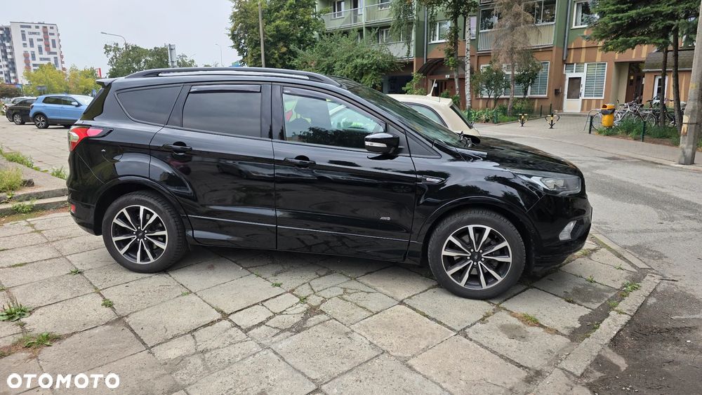 Ford Kuga - 26