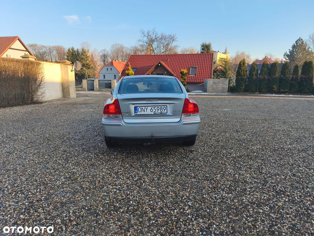 Volvo S60 2.4 Rubin - 14
