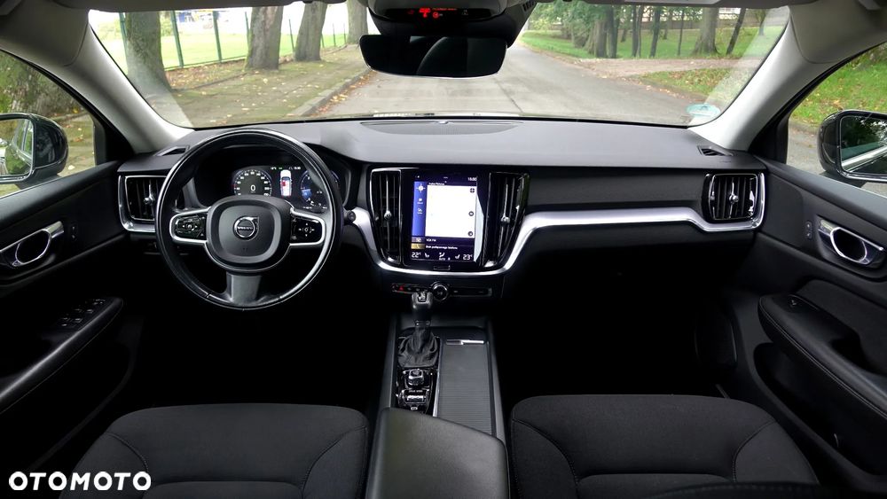 Volvo V60 D4 AWD Geartronic - 11