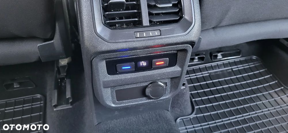 Volkswagen Tiguan 1.5 TSI EVO Comfortline - 24