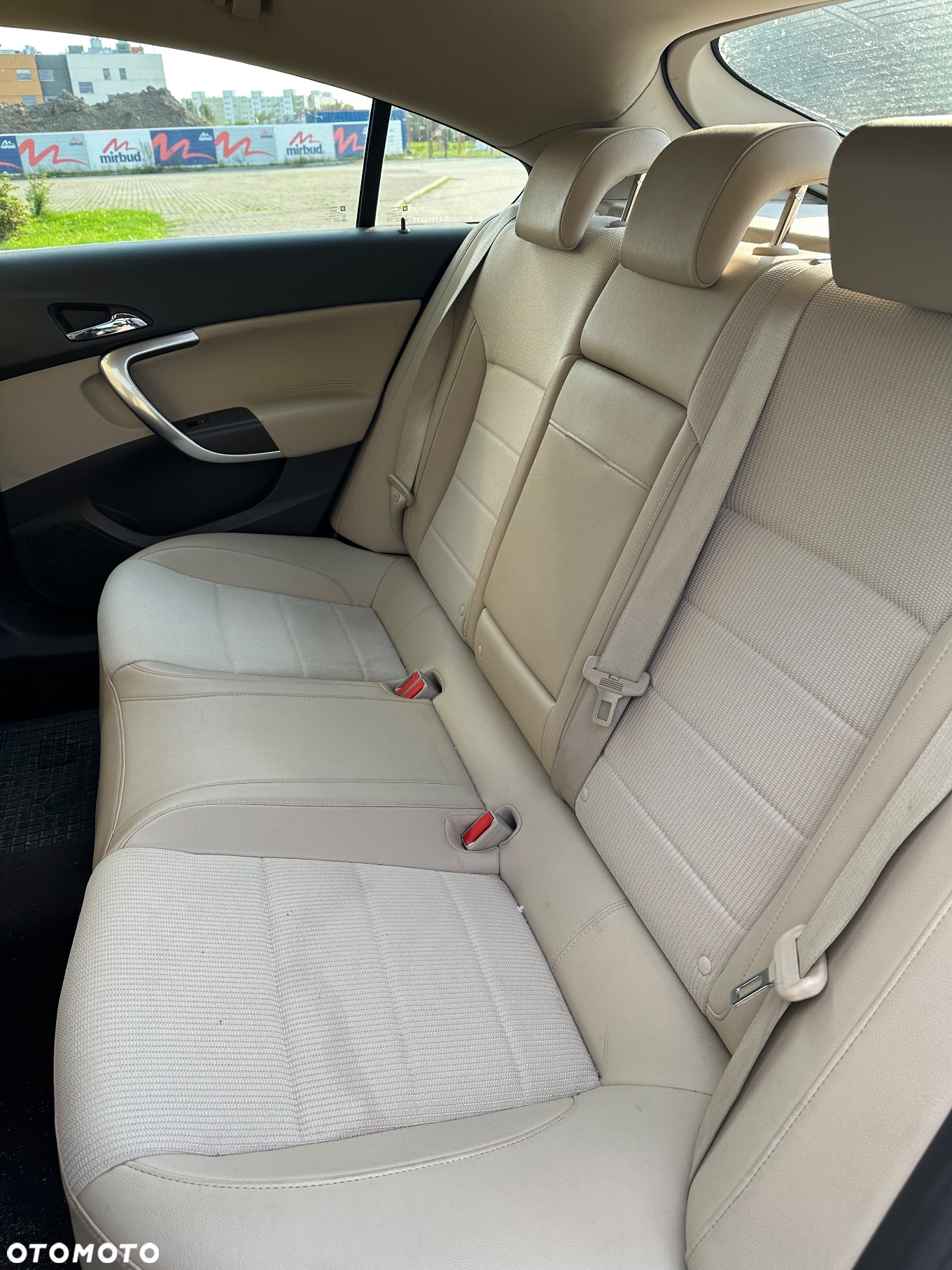 Opel Insignia 1.8 - 7
