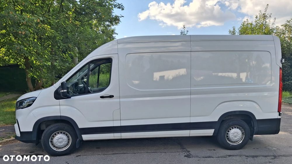 Maxus DELIVER 9 - 1