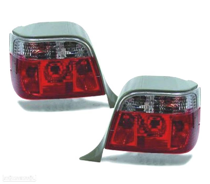 FAROLINS TRASEIROS BMW E36 TOURING 90-99 VERMELHO CROMADO - 1