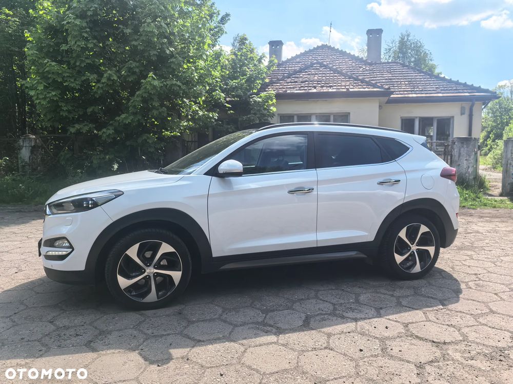 Hyundai Tucson 2.0 CRDI 4WD Premium - 3