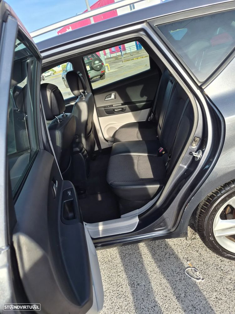 Kia Ceed SW 1.6 CRDi LX - 8