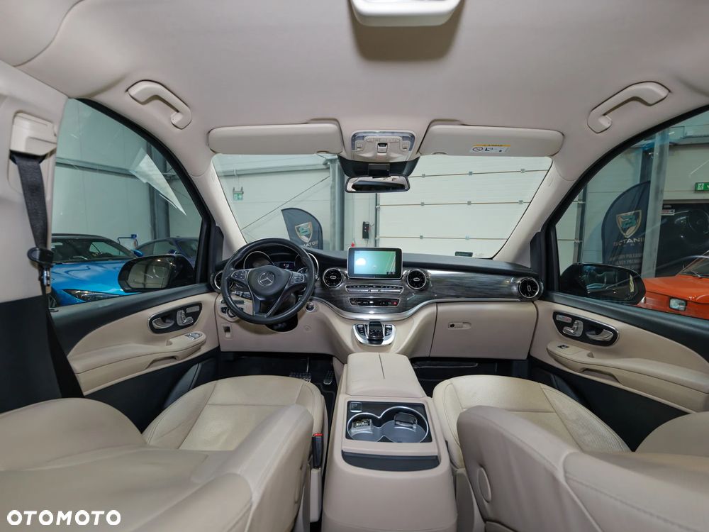 Mercedes-Benz Klasa V 300 d 4-Matic 9G-Tronic (d³ugi) - 13