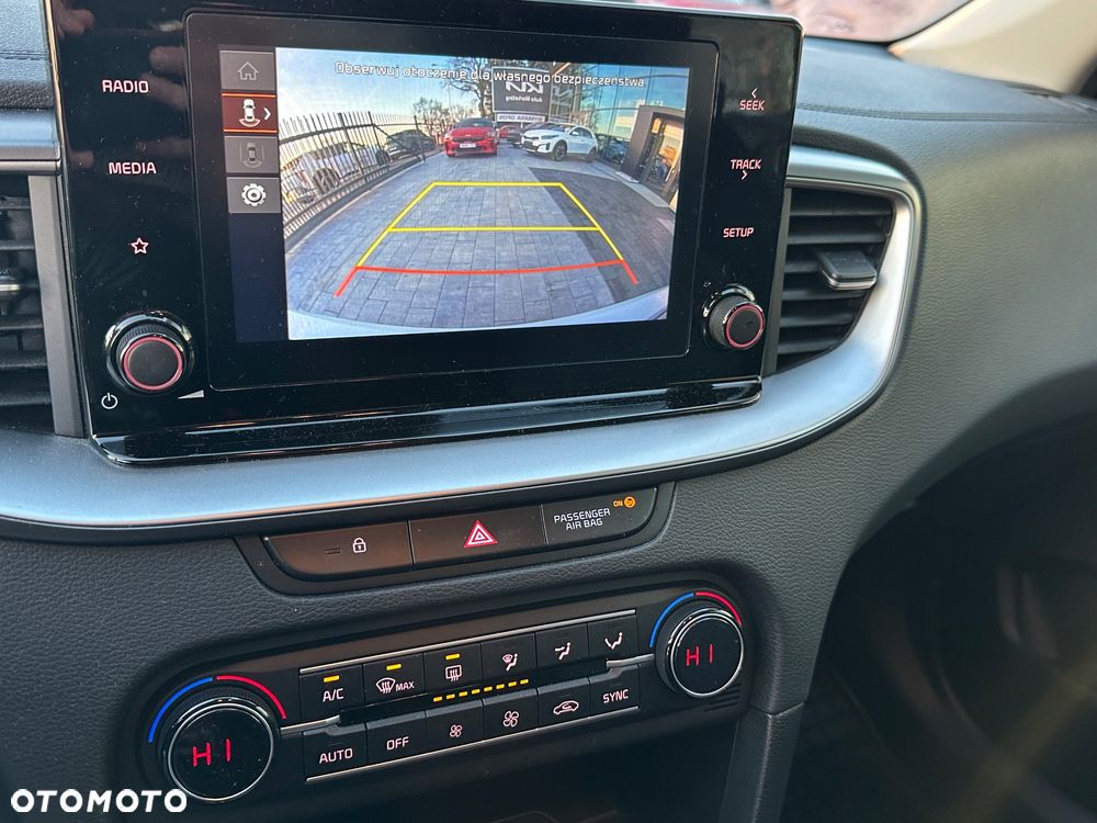 Kia Ceed 1.0 T-GDI M - 8