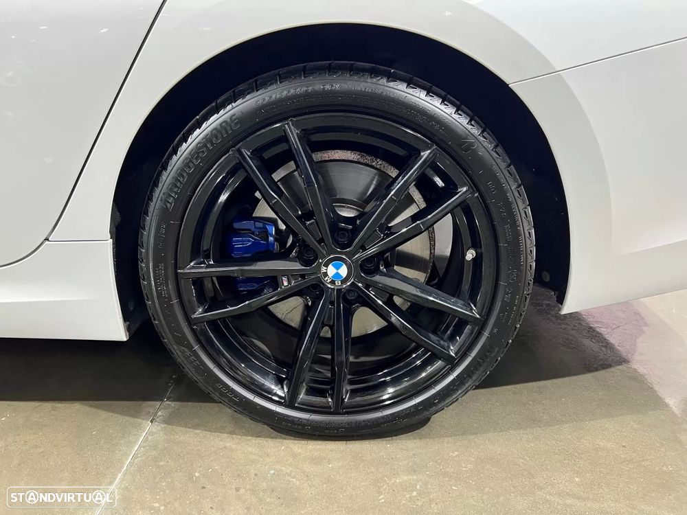 BMW 330 e Pack M Auto - 49