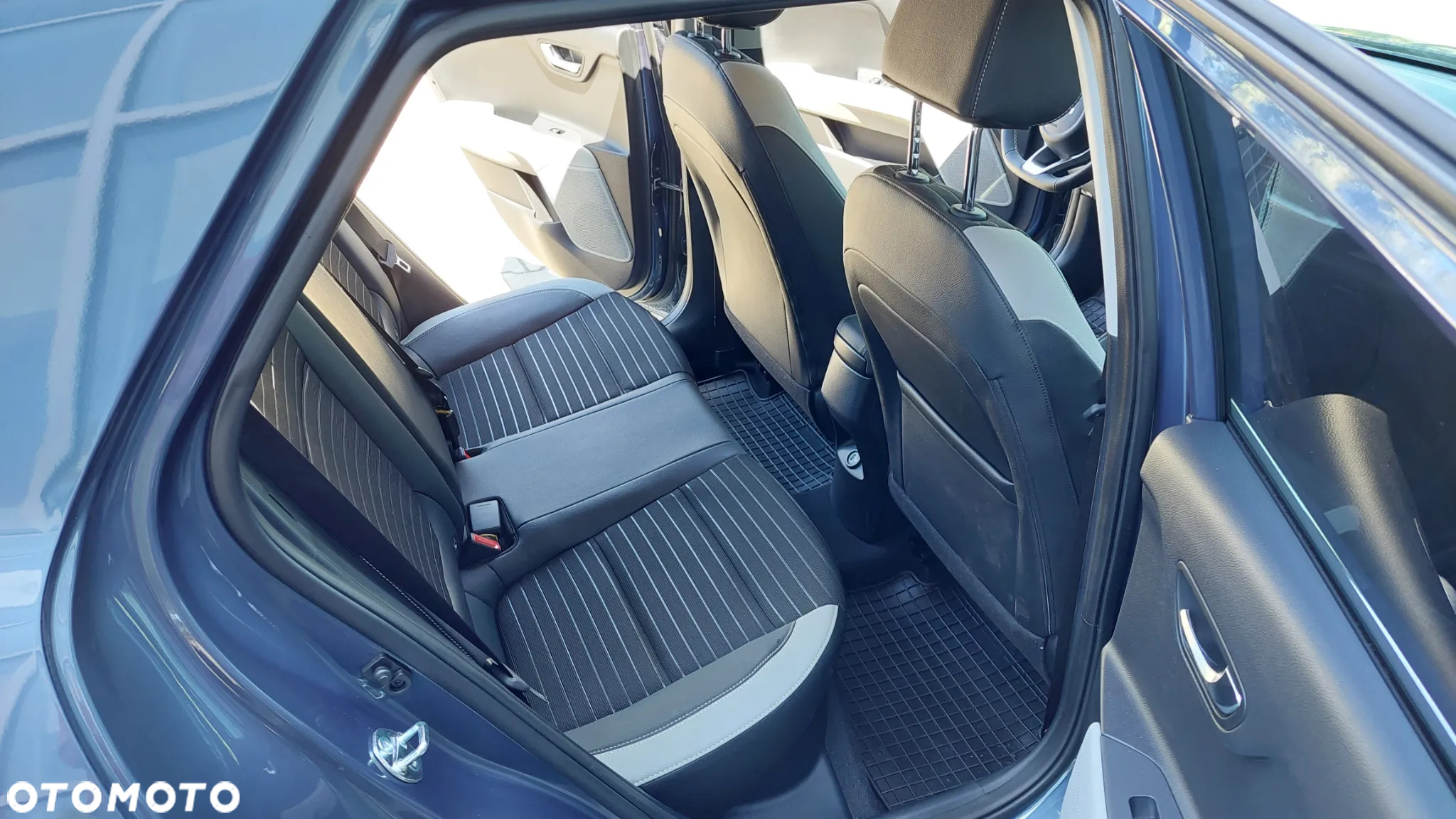Kia Stonic 1.2 L - 22