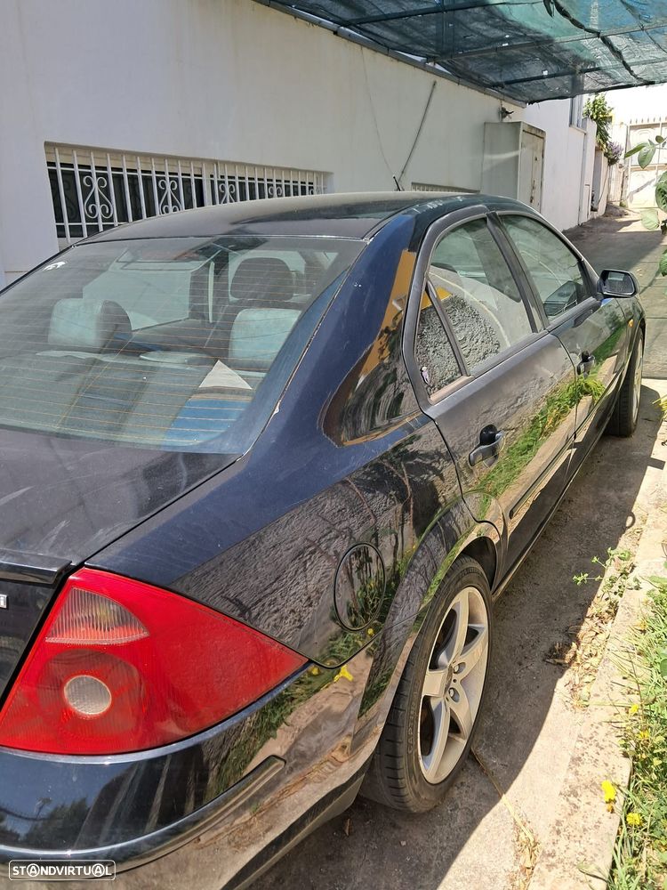 Ford Mondeo - 17