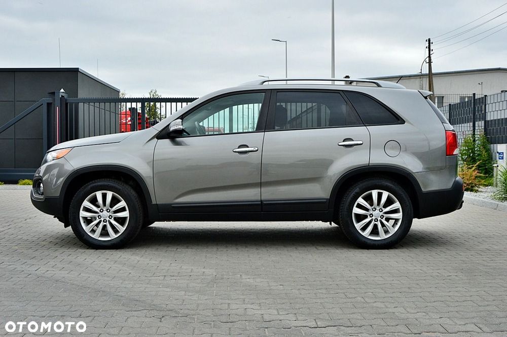 Kia Sorento - 2