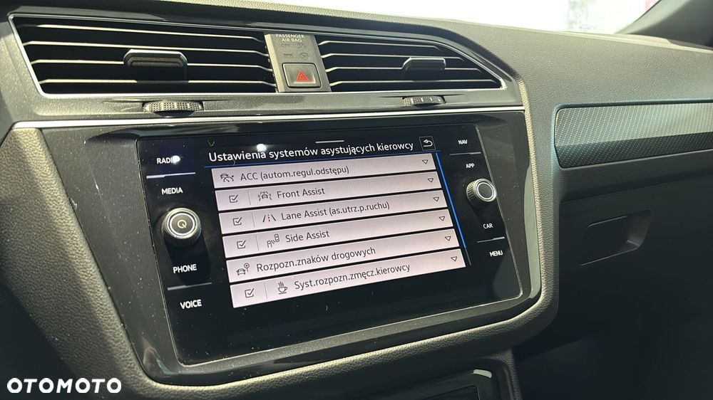 Volkswagen Tiguan 1.5 TSI EVO R-Line DSG - 25
