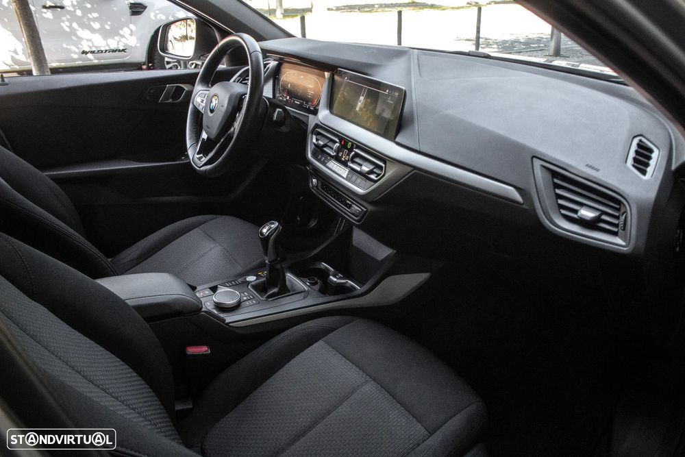 BMW 116 d Urban Line - 23