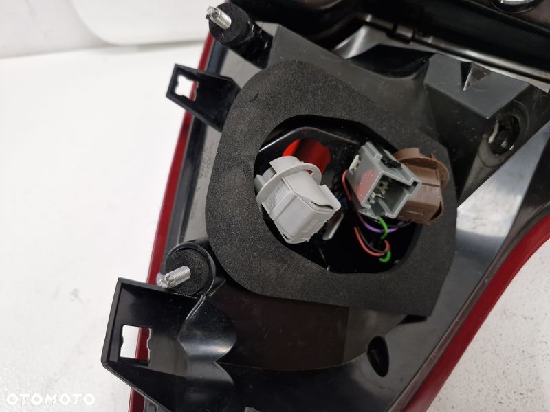 VOLVO XC60 1 I LAMPA LEWY TYŁ LEWA TYLNA 31395956 - 5