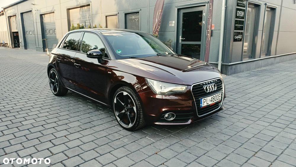 Audi A1 Sportback 1.6 TDI S tronic S line Sportpaket - 1