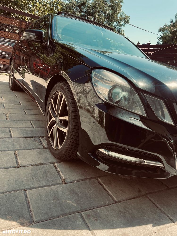 Mercedes-Benz E 220 CDI 7G-TRONIC Elegance - 3