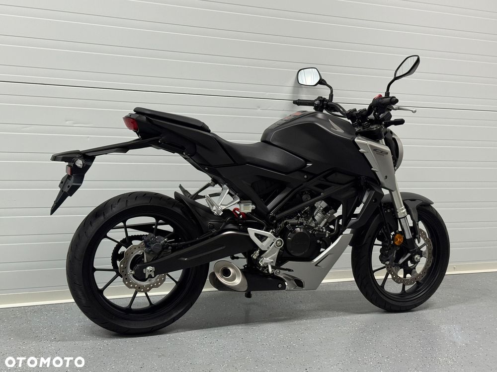 Honda CB - 4