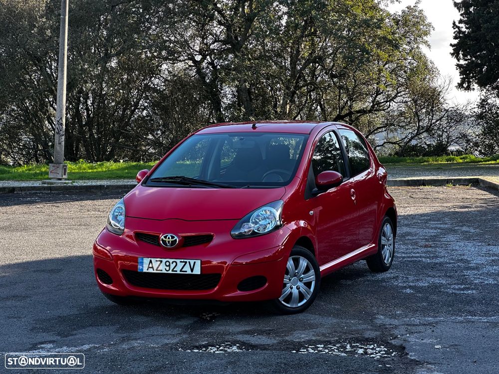 Toyota Aygo Cool - 1
