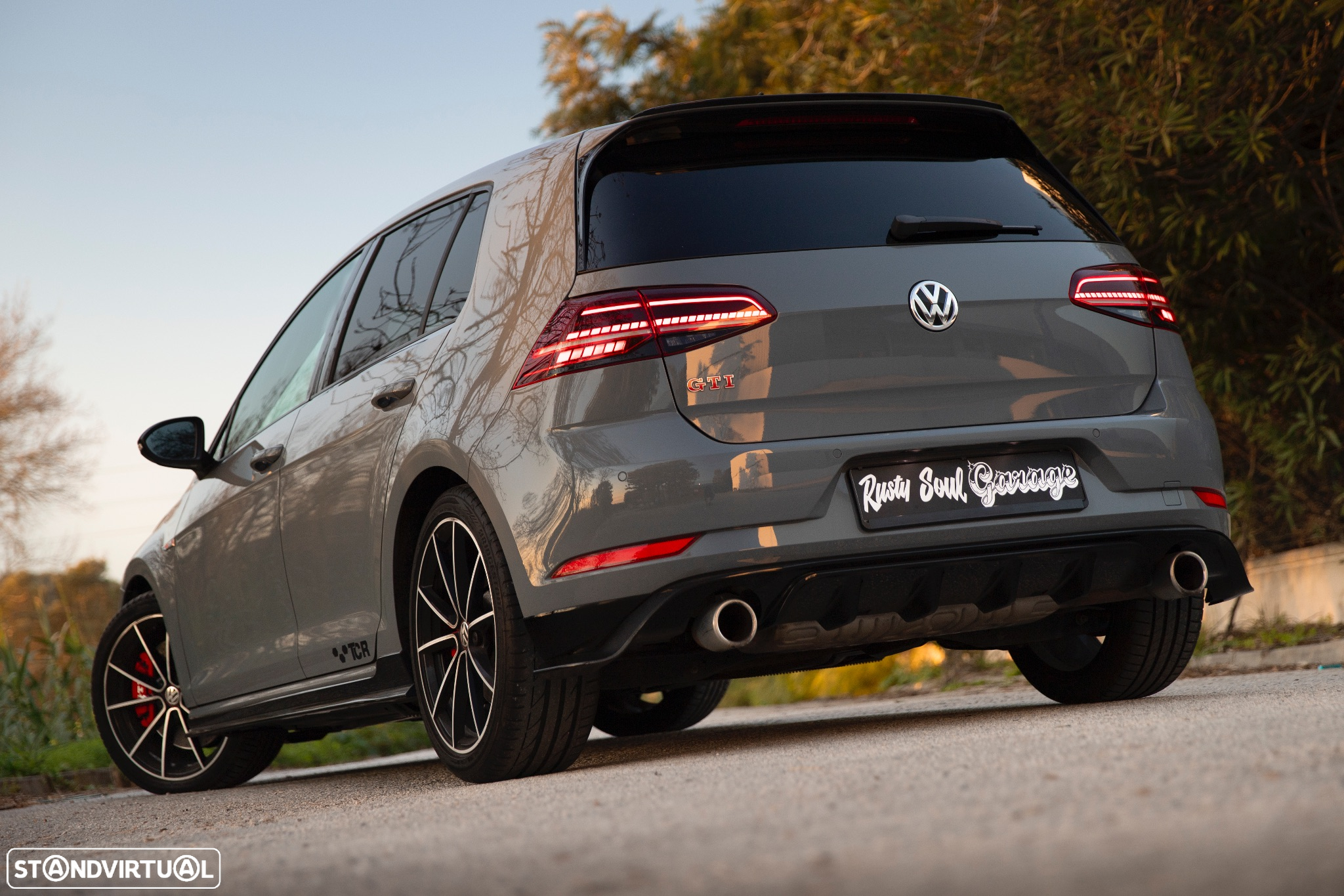 VW Golf 2.0 TSI GTi TCR DSG - 17