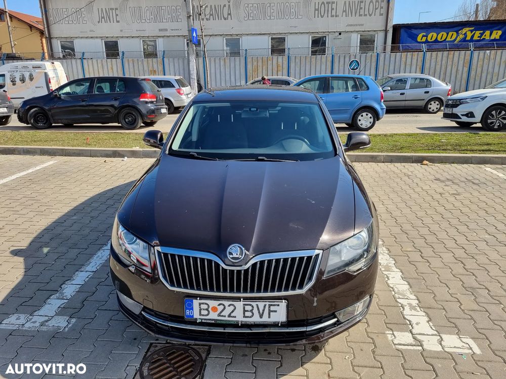 Skoda Superb - 1
