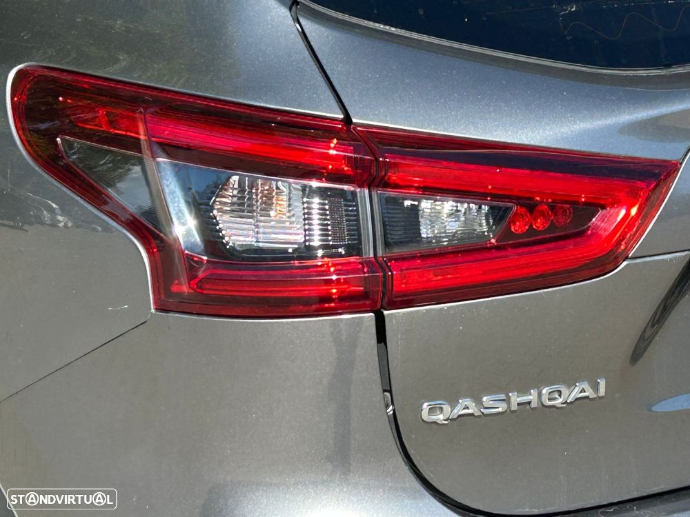 Nissan Qashqai 1.3 DIG-T N-Connecta - 6