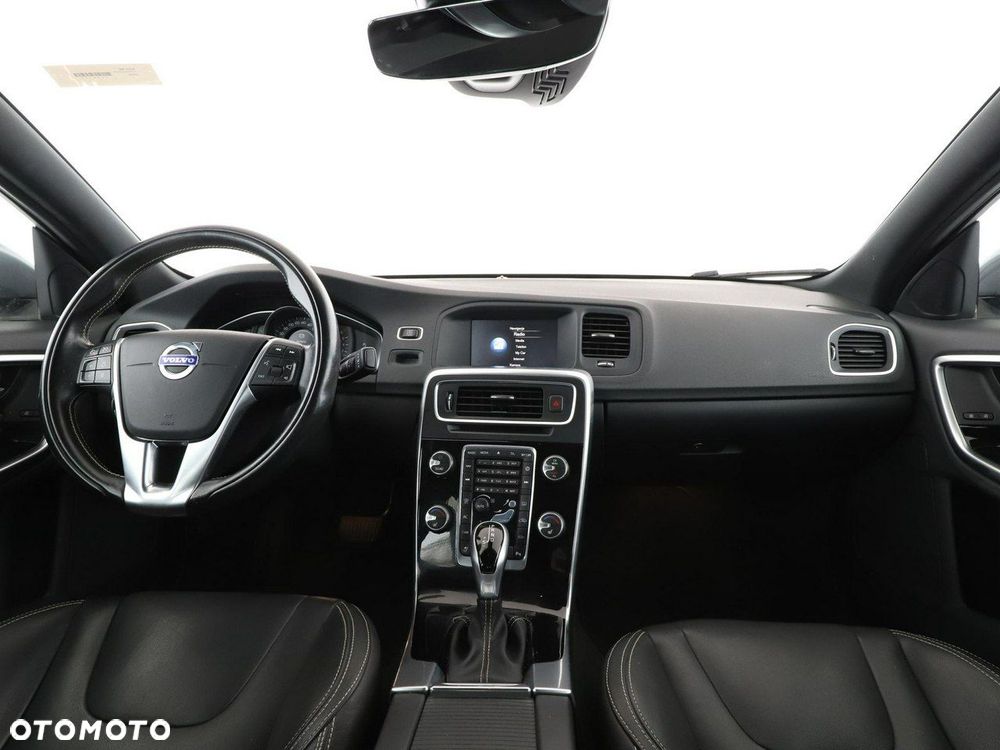 Volvo S60 T3 Geartronic Linje Svart - 16