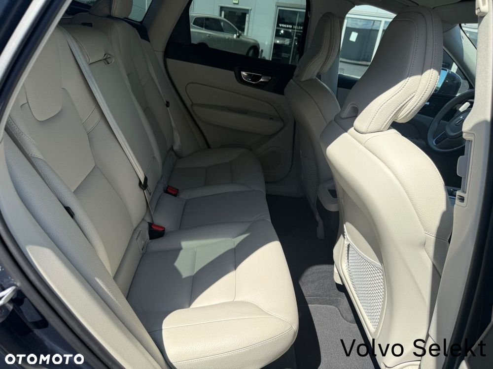 Volvo XC 60 - 29