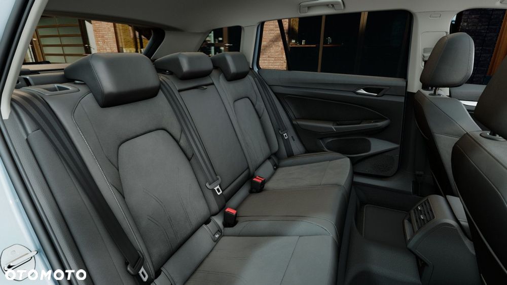 Volkswagen Golf - 12