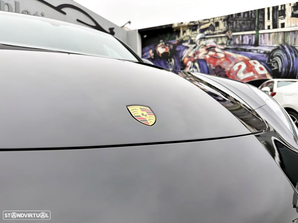 Porsche Panamera 4 E-Hybrid - 61