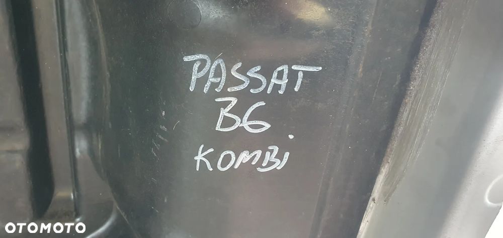 Wanna wnęka bagażnika VW Passat B6 3C0813114D - 6