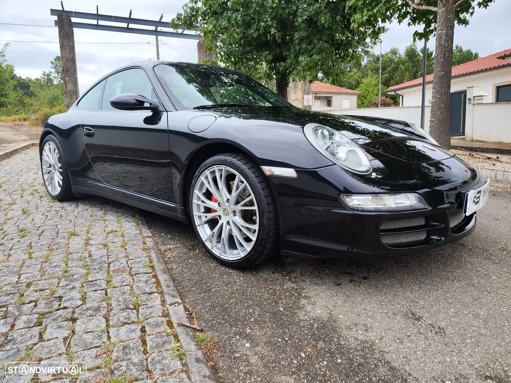 Porsche 911 (997) Carrera 4 S - 14