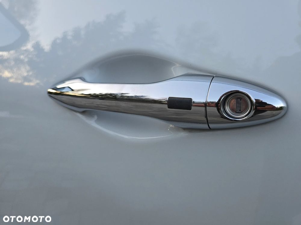 Hyundai ix35 2.0 CRDi 4WD Automatik Style - 19