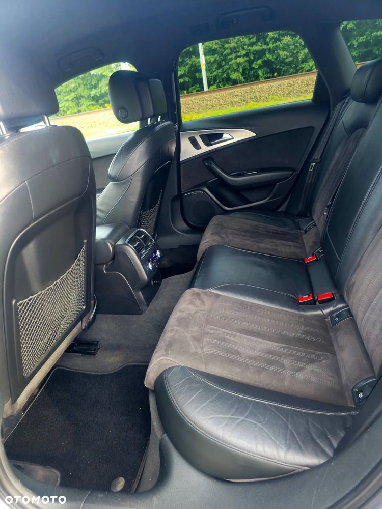 Audi A6 Avant 2.0 TDI Ultra S tronic - 34