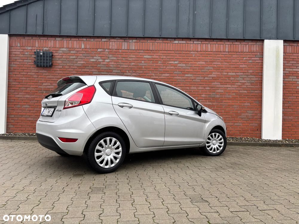 Ford Fiesta 1.25 Trend - 24