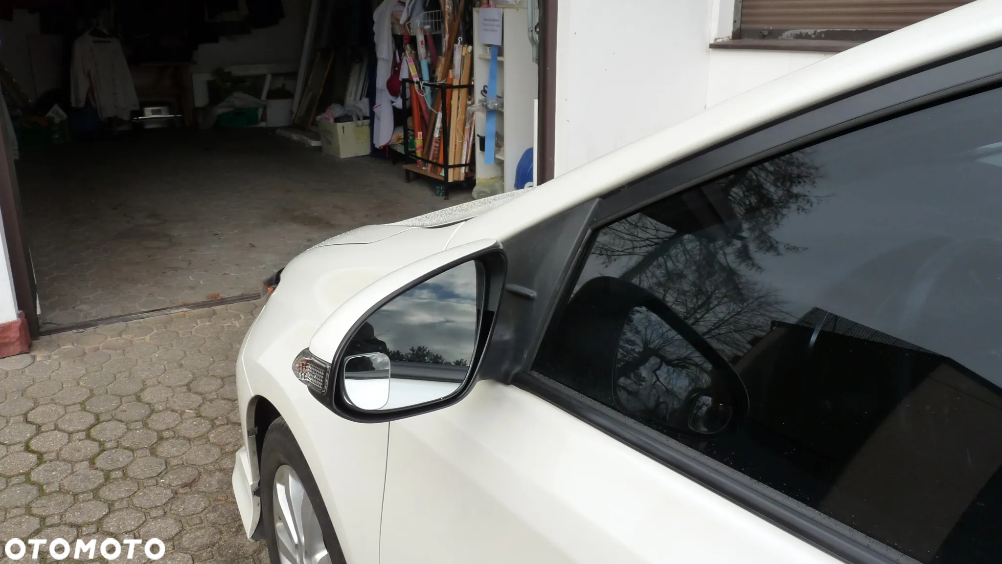 Toyota Corolla - 18