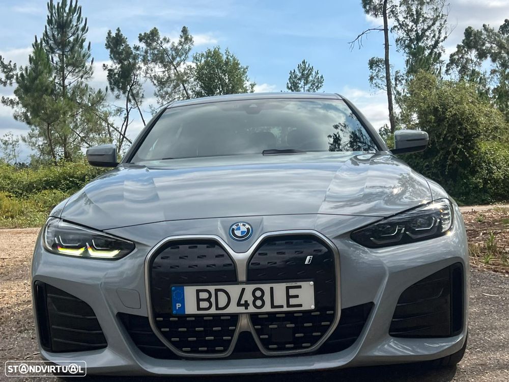 BMW i4 eDrive40 Edição Desportiva M - 58