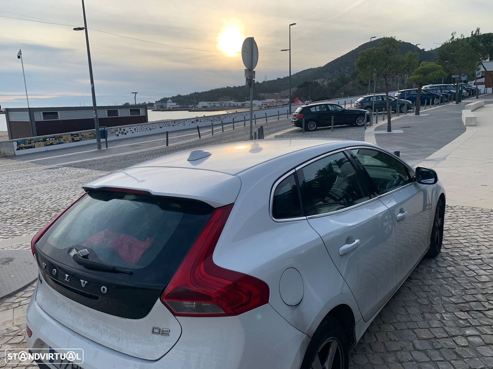 Volvo V40 D2 - 7