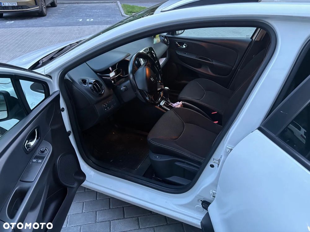 Renault Clio 1.2 TCe GT 120 EDC - 11