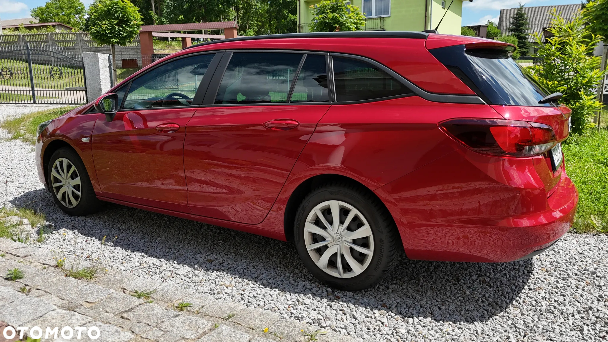 Opel Astra 1.5 D Start/Stop Sports Tourer Edition - 14
