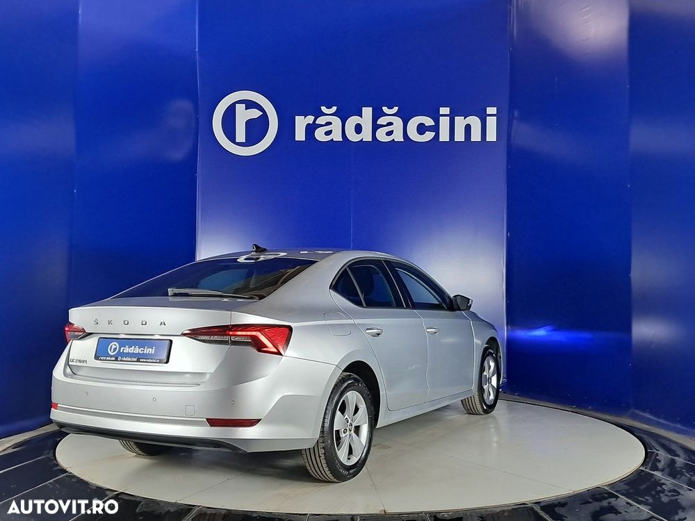 Skoda Octavia - 7