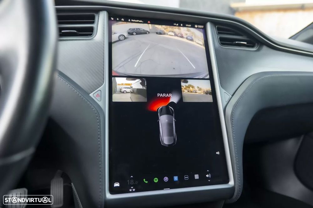 Tesla Model S Long Range AWD - 23