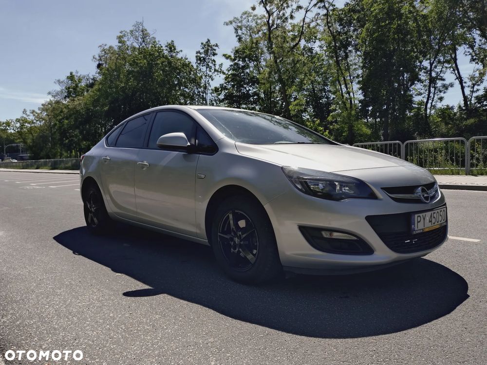 Opel Astra 1.4 T Active EU6 - 5