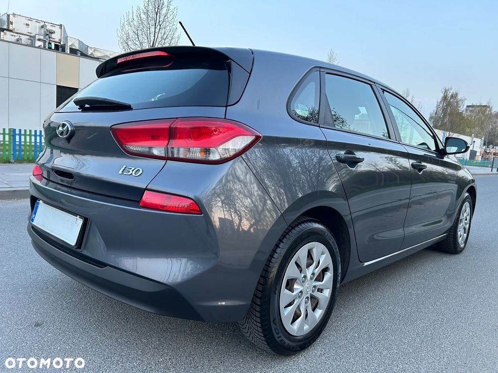Hyundai i30 1.4 Classic + - 10
