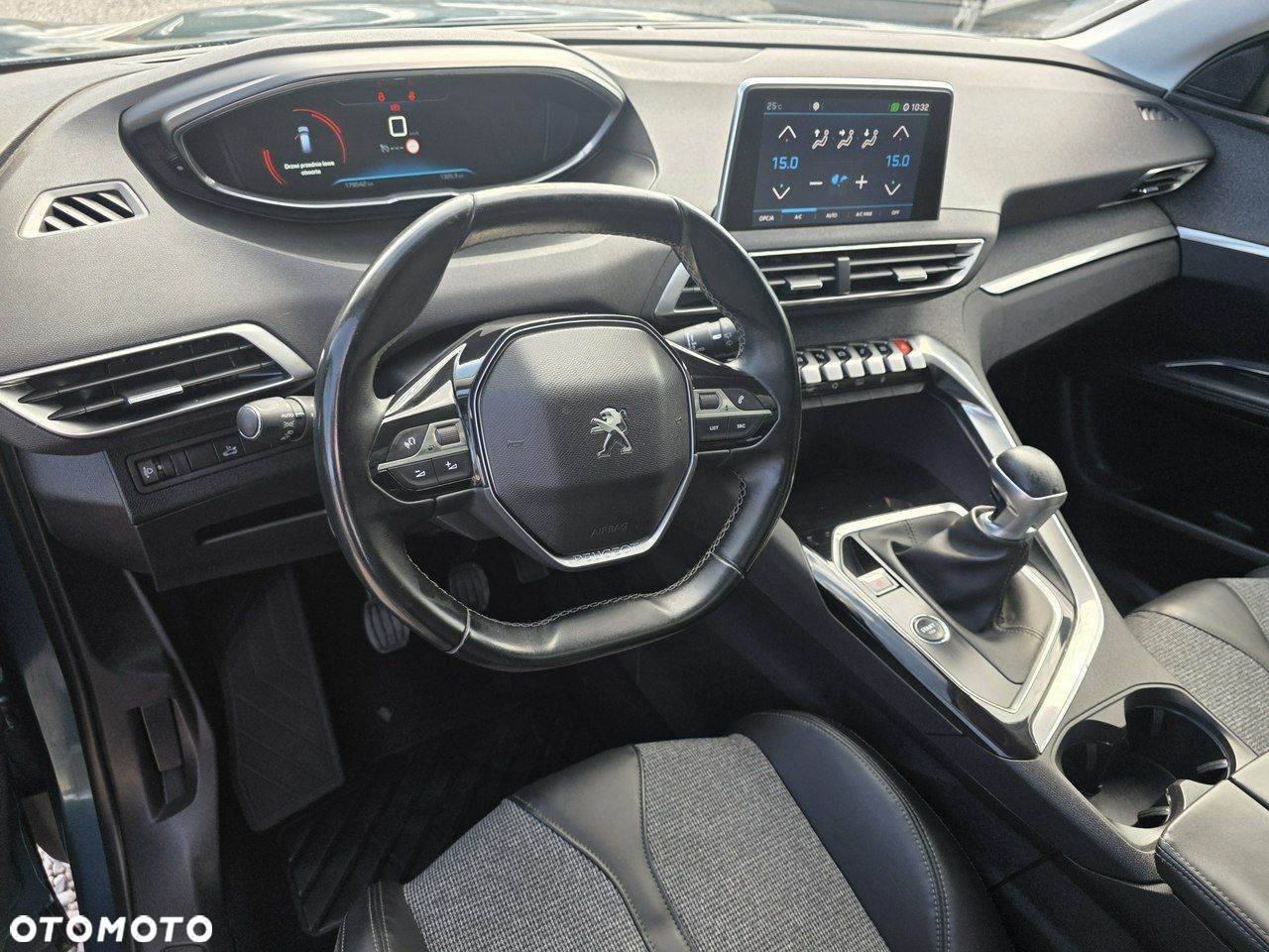 Peugeot 5008 2.0 BlueHDi Allure 7os - 23