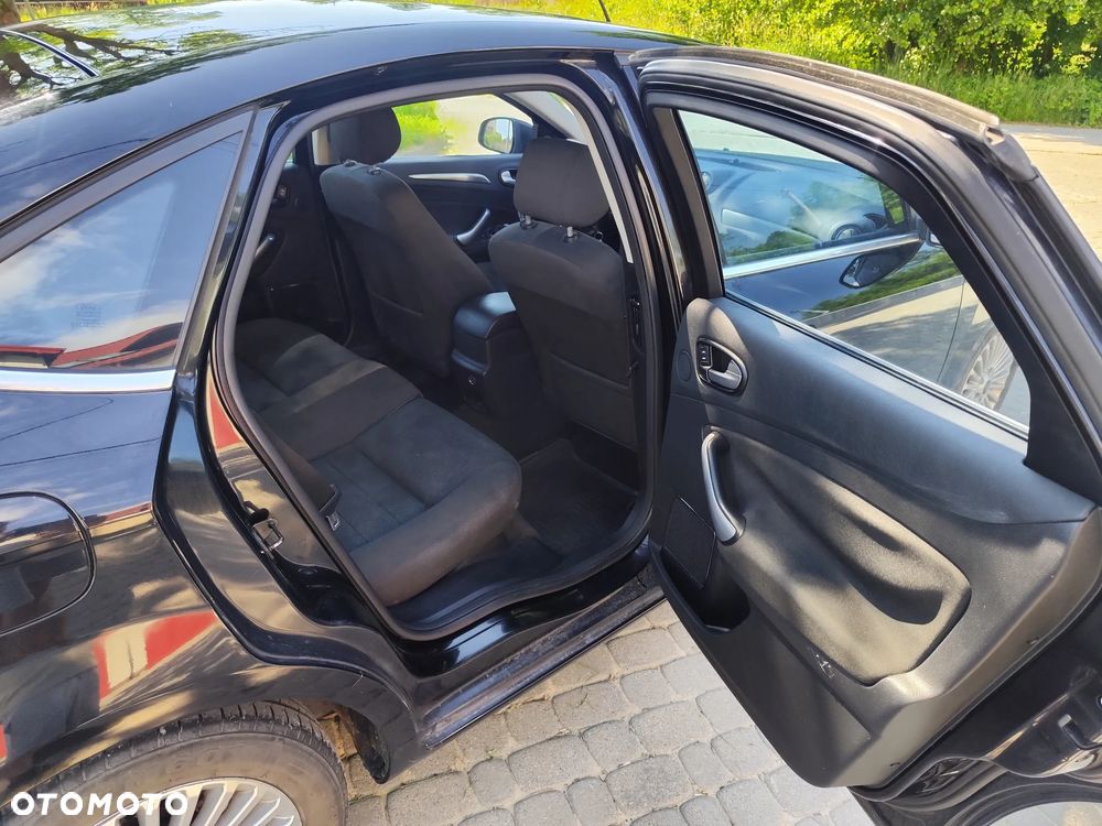 Ford Mondeo 2.0 TDCi Titanium - 10