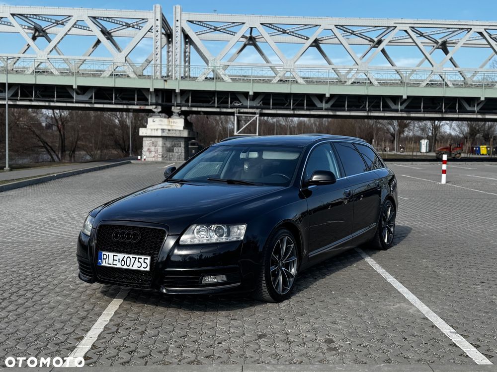 Audi A6 Avant - 1