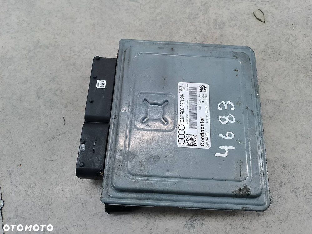 KOMPUTER, STEROWNIK AUDI A3 8P/8PA/8P7 03F906070GH 5WP44923  1.2 TFSI - 1