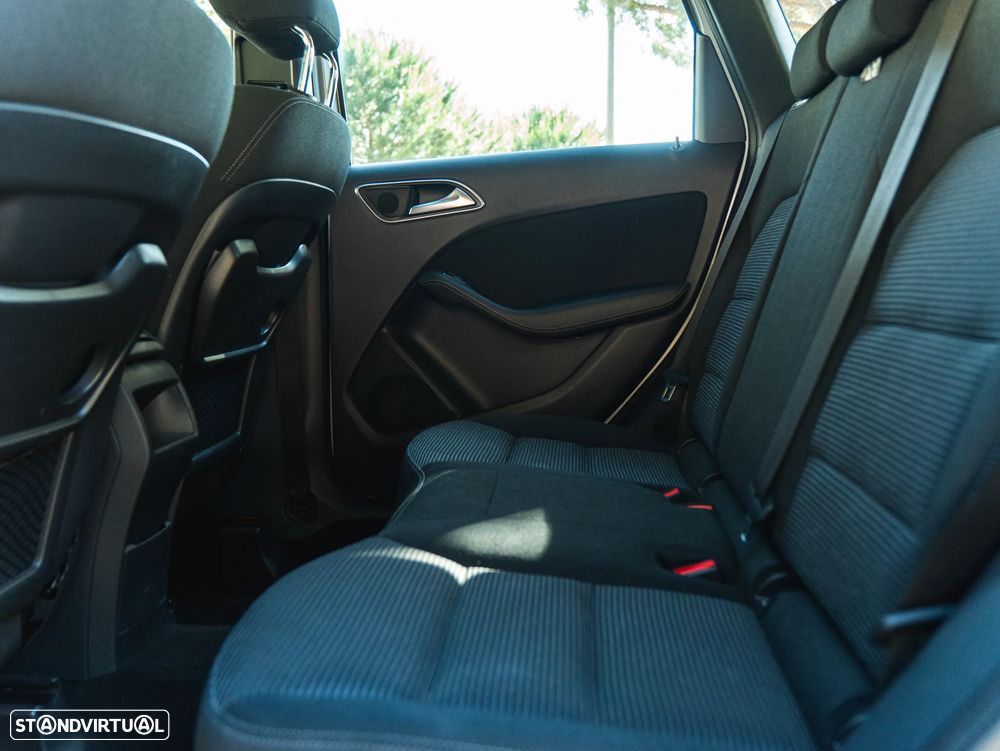 Mercedes-Benz B 180 d Style Aut. - 14
