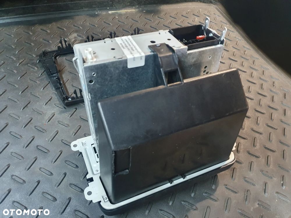 RADIO SKODA RAPID II 1.2 5J0035152C + RAMKA KOMPLET EUROPA - 3